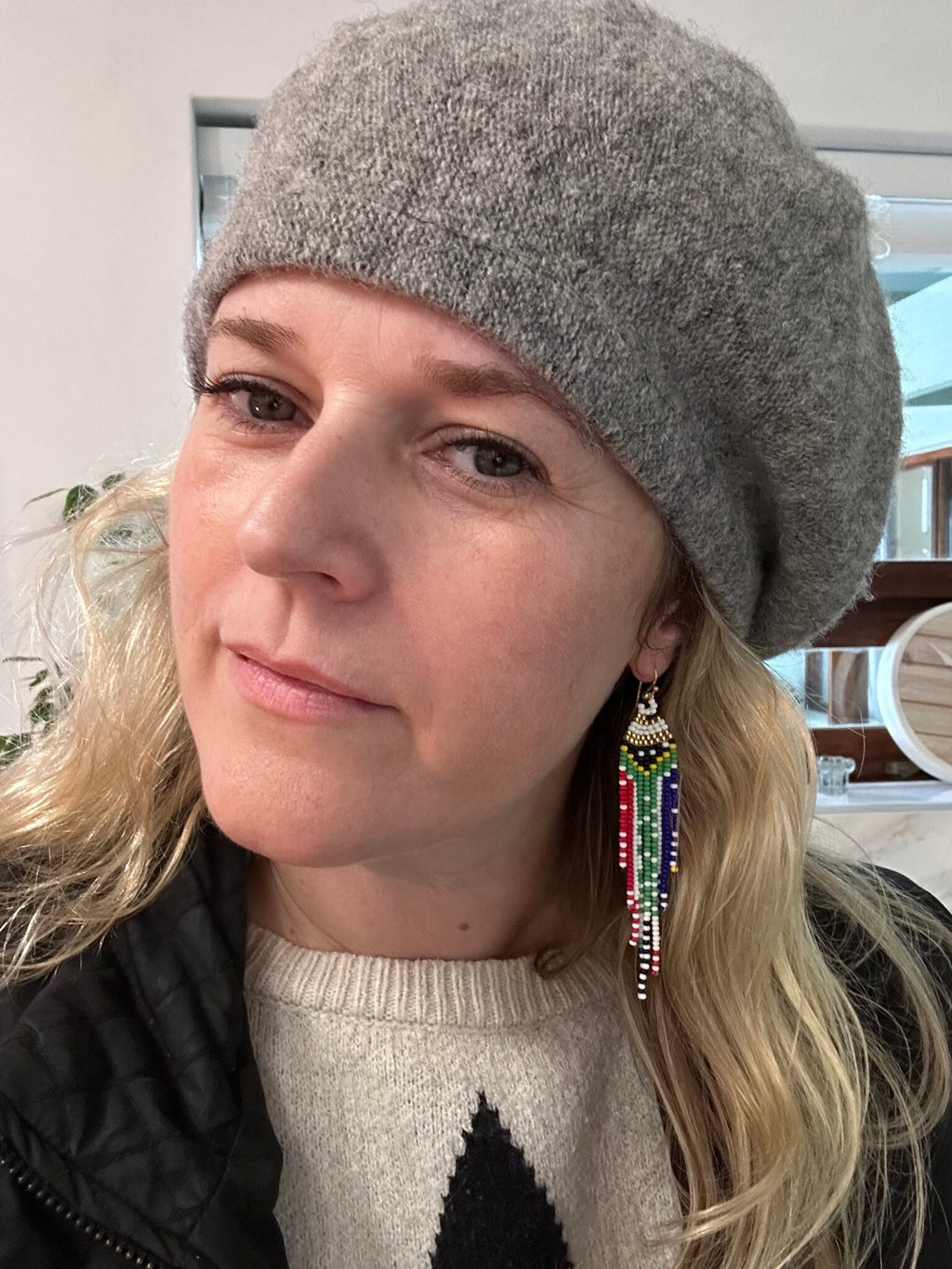 South African Dame Earrings image 1