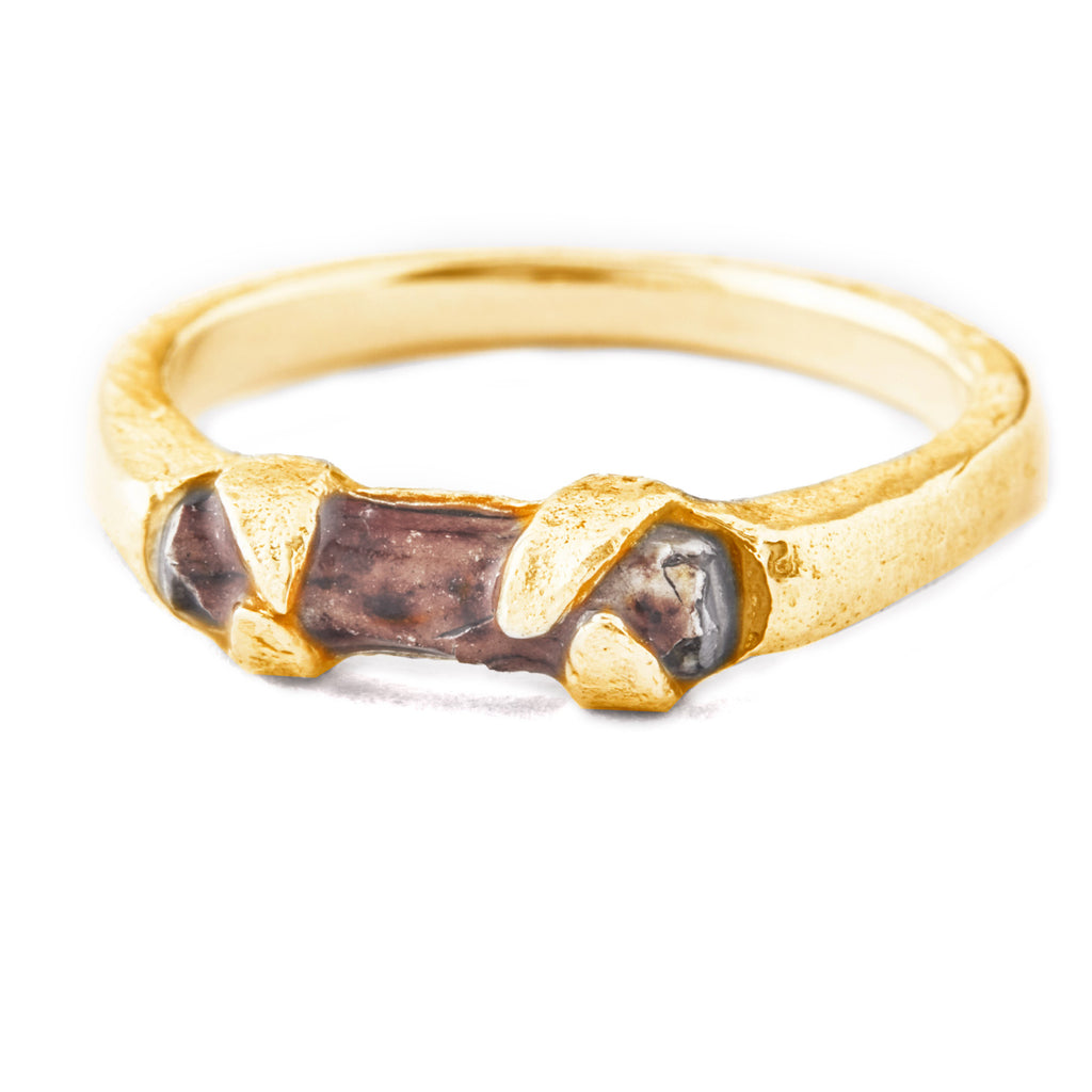 Behold Ring