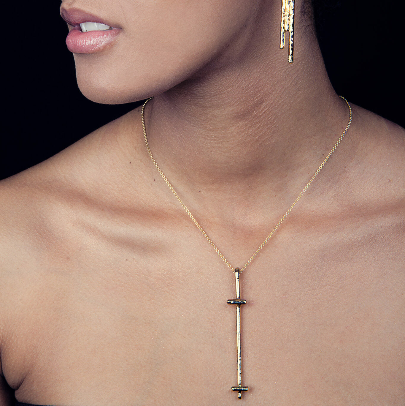 Reign Pendant image 1